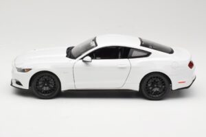 Ford Mustang GT S550 Λευκό Maisto 1:18 31197 Μέταλλο - εικόνα 4 από 8