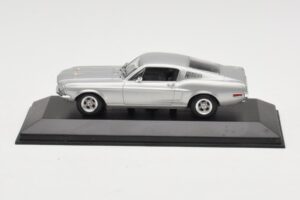 Ford Mustang GT Ασημί Minichamps 1:43 FORD001 Μέταλλο