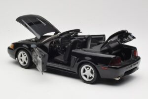Ford Mustang GT SN95 Καμπριολέ Μαύρο Maisto 1:18 50328 Μέταλλο - εικόνα 5 από 8