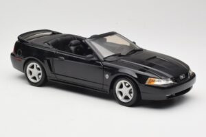Ford Mustang GT SN95 Καμπριολέ Μαύρο Maisto 1:18 50328 Μέταλλο - εικόνα 6 από 8