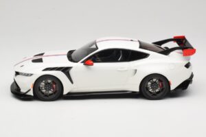 Ford Mustang GTD S650 Spirit of America Performance White GT Spirit 1:18 GT956 Ρητίνη - εικόνα 3 από 6
