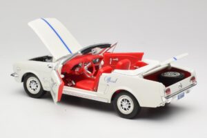 Ford Mustang Pace Car Wimbledon White Solido 1:18 81578 Μέταλλο - εικόνα 5 από 8
