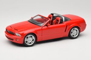 Ford Mustang S197 GT Καμπριολέ Κόκκινο Beanstalk Group 1:18 FOR10016R Μέταλλο