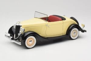 Ford Roadster Dearborn Yellow Solido 1:18 8008 Μέταλλο