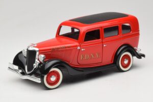 Ford Sedan Κόκκινο Solido 1:18 8066 Μέταλλο