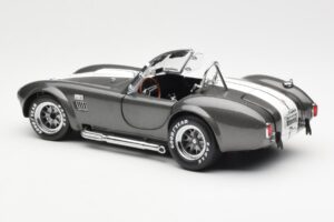 Ford Shelby Cobra 427 S/C Γκρι Μεταλλικό Με Λευκές Ρίγες Kyosho 1:18 08045GRW Μέταλλο - εικόνα 7 από 8