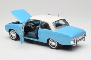 Ford Taunus 12M P1 Taunus Blue Revell 1:18 08880 Μέταλλο - εικόνα 5 από 8