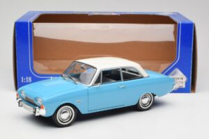 Ford Taunus 12M P1 Taunus Blue Revell 1:18 08880 Μέταλλο - εικόνα 8 από 8