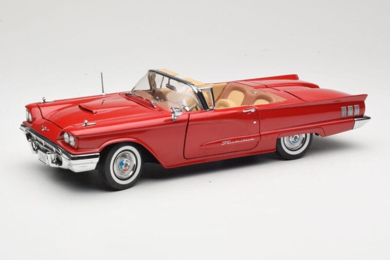 Ford Thunderbird Καμπριολέ Κόκκινο Sun Star 1:18 4311 Μέταλλο