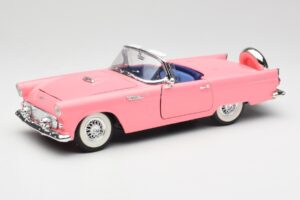 Ford Thunderbird Ροζ Revell 1:18 8804 Μέταλλο
