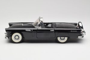 Ford Thunderbird Καμπριολέ Μαύρο Revell 1:18 8818-M1 Μέταλλο - εικόνα 4 από 8