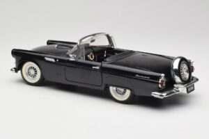 Ford Thunderbird Καμπριολέ Μαύρο Revell 1:18 8818-M1 Μέταλλο - εικόνα 7 από 8