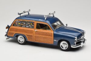 Ford Woody Station Wagon Bayview Blue Surf Shop Motor City 1:18 60002 Μέταλλο - εικόνα 6 από 8