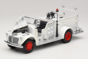 GMC Πυροσβεστικό Όχημα Λευκό Road Signature 1:18 20068 Μέταλλο - εικόνα 2 από 9