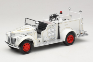 GMC Πυροσβεστικό Όχημα Λευκό Road Signature 1:18 20068 Μέταλλο