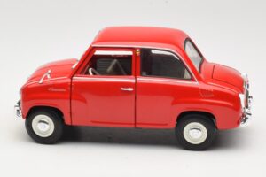 Goggomobil T 250 Κόκκινο Revell 1:18 08952 Μέταλλο - εικόνα 3 από 7