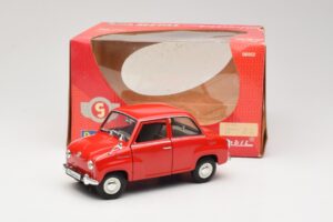 Goggomobil T 250 Κόκκινο Revell 1:18 08952 Μέταλλο - εικόνα 7 από 7