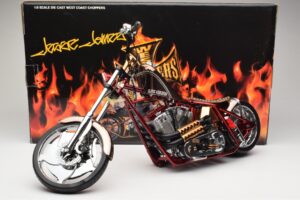 Harley-Davidson West Coast Choppers Diablo Soft Tail Χρυσό Κόκκινο Minichamps 1:5 JJ04-05-03 Μέταλλο - εικόνα 6 από 6