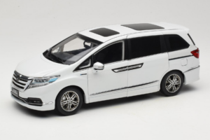 Honda Elysion Λευκό OEM 1:18 430056 Μέταλλο