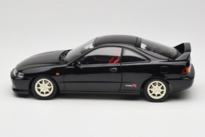 Honda Integra Type R DC2 Pre-Facelift Flamenco Black Pearl MotorHelix 1:18 M85203 Μέταλλο - εικόνα 4 από 8
