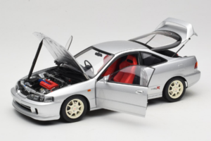 Honda Integra Type R DC2 Pre-Facelift Vogue Silver Metallic MotorHelix 1:18 M85202 Μέταλλο - εικόνα 2 από 8