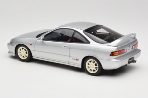 Honda Integra Type R DC2 Pre-Facelift Vogue Silver Metallic MotorHelix 1:18 M85202 Μέταλλο - εικόνα 7 από 8