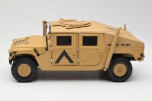 Hummer H1 AM General Military Police Exoto 1:18 01801 Μέταλλο - εικόνα 4 από 8