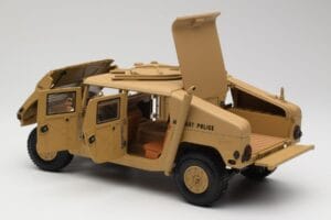 Hummer H1 AM General Military Police Exoto 1:18 01801 Μέταλλο - εικόνα 5 από 8