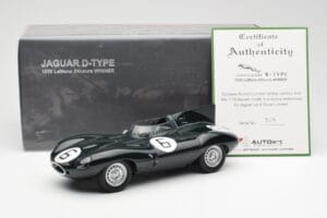 Jaguar D-Type #6 M. Hawthorn / I. Bueb Team Jaguar Cars Ltd 24 Hours of Le Mans 1955 AUTOart 1:18 85586 Μέταλλο - εικόνα 6 από 6