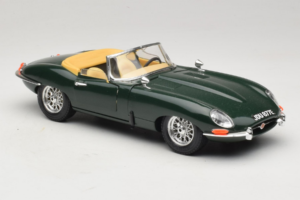 Jaguar E-Type Καμπριολέ Πράσινο Bburago 1:18 3026 Μέταλλο - εικόνα 6 από 8