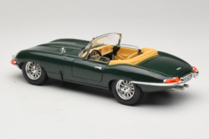 Jaguar E-Type Καμπριολέ Πράσινο Bburago 1:18 3026 Μέταλλο - εικόνα 7 από 8