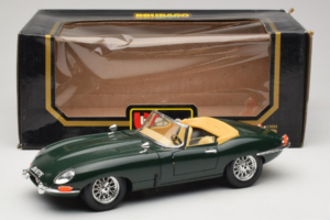 Jaguar E-Type Καμπριολέ Πράσινο Bburago 1:18 3026 Μέταλλο - εικόνα 8 από 8