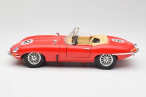 Jaguar E-Type Καμπριολέ Κόκκινο Bburago 1:18 3016 Μέταλλο - εικόνα 4 από 8