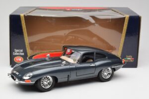 Jaguar E-Type Series 1 Πράσινο Bburago 1:18 3018-M1 Μέταλλο - εικόνα 2 από 8
