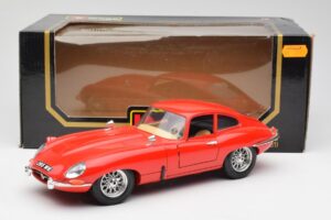 Jaguar E-Type Κόκκινο Bburago 1:18 3018 Μέταλλο - εικόνα 8 από 8