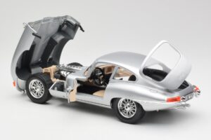 Jaguar E-Type Series 1 Ασημί Bburago 1:18 3018-M2 Μέταλλο - εικόνα 5 από 8