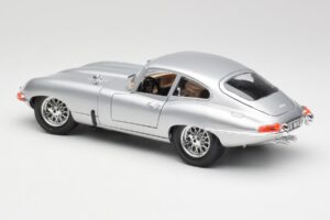 Jaguar E-Type Series 1 Ασημί Bburago 1:18 3018-M2 Μέταλλο - εικόνα 7 από 8