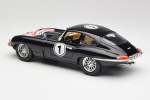 Jaguar E-Type Series 1 #1 British Racing Green Bburago 1:18 3018-M3 Μέταλλο - εικόνα 7 από 8
