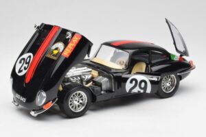 Jaguar E-Type #29 Μαύρο Bburago 1:18 3018-M4 Μέταλλο - εικόνα 2 από 8