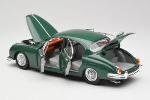 Jaguar Mark II British Racing Πράσινο & Μπλε Εσωτερικό Maisto 1:18 59001 Μέταλλο - εικόνα 5 από 8