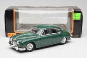 Jaguar Mark II British Racing Πράσινο & Μπλε Εσωτερικό Maisto 1:18 59001 Μέταλλο - εικόνα 8 από 8