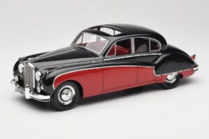 Jaguar Mk VIII Μαύρο & Σκούρο Κόκκινο BoS Models 1:18 BOS408 Ρητίνη