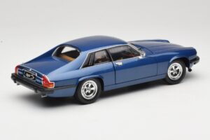 Jaguar XJ-S Μπλε Road Signature 1:18 92658 Μέταλλο - εικόνα 3 από 8