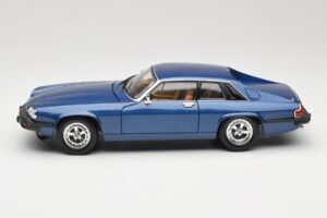 Jaguar XJ-S Μπλε Road Signature 1:18 92658 Μέταλλο - εικόνα 4 από 8