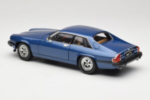 Jaguar XJ-S Μπλε Road Signature 1:18 92658 Μέταλλο - εικόνα 7 από 8