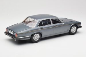 Jaguar XJ Series III Metallic Grey MCG 1:18 MCG18177 Μέταλλο - εικόνα 2 από 6