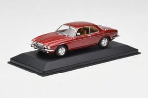 Jaguar XJ12 Coupe Regency Κόκκινο Minichamps 1:43 400130461 Μέταλλο - εικόνα 2 από 4