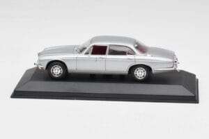 Jaguar XJ12 Series II Ασημί Minichamps 1:43 400130401 Μέταλλο