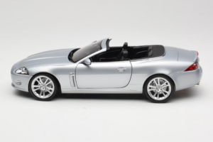 Jaguar XK X150 Καμπριολέ Ασημί Minichamps 1:18 153130533 Μέταλλο - εικόνα 4 από 8