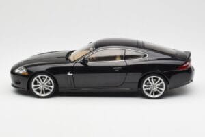 Jaguar XK-R X150 Midnight Μαύρο AUTOart 1:18 73632 Μέταλλο - εικόνα 4 από 8